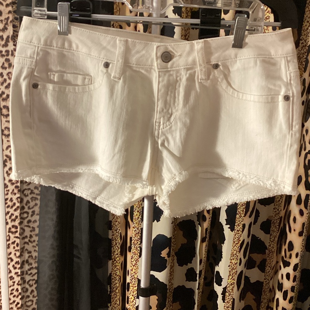 Victoria's Secret Off White Jean Shorts - The London Jean - NWOT
